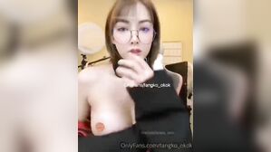 หลุดฟางโกะ Fangko_Ok งานใหม่ Onlyfans เห็นนมเป็นลูก เห็นจุกด้วยงานนี้